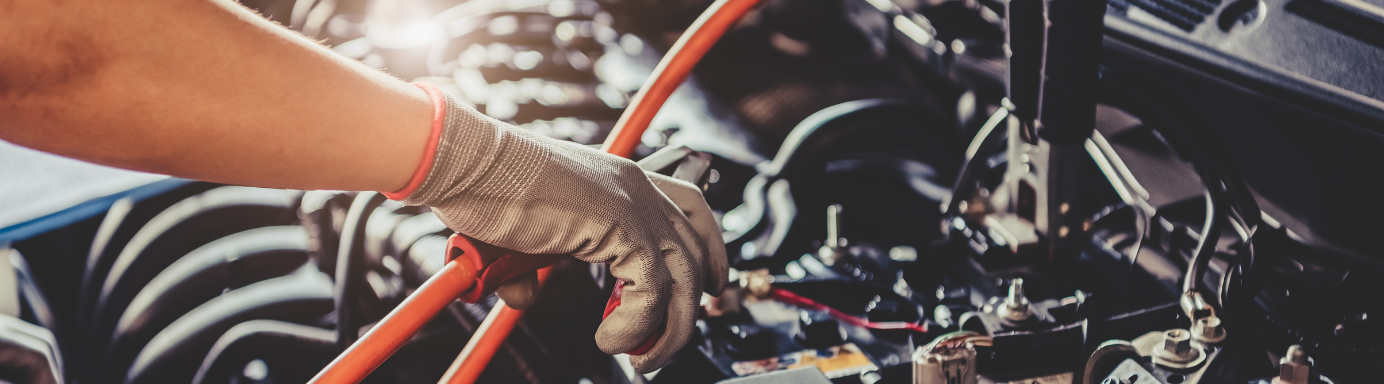 ¿Cómo cargar la batería del coche?