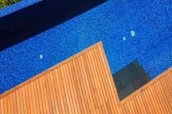 ¿Para qué sirve el floculante en la piscina?